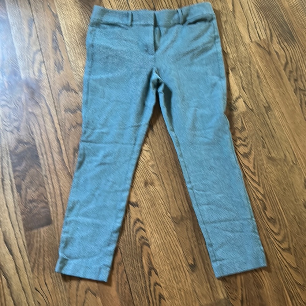 Cute Skinny Suit Pants LOFT great condition
